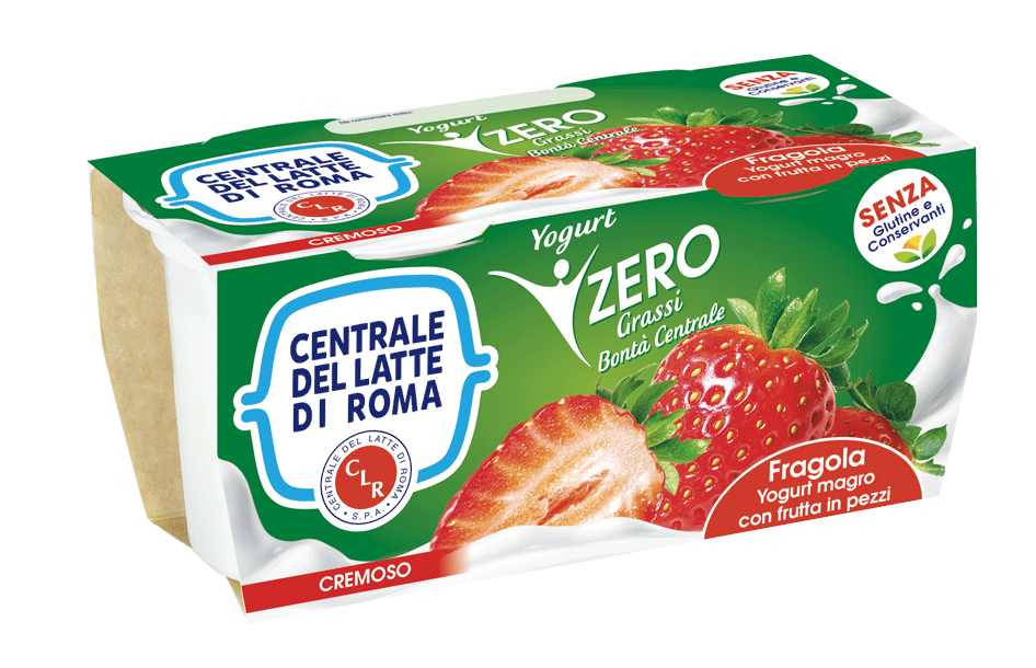 Yogurt cremoso magro alla fragola con frutta in pezzi Centrale Del Latte Di Roma